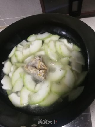 蛤肉冬瓜汤的做法步骤：3