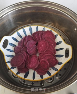 西米紫薯水晶糕的做法步骤：2