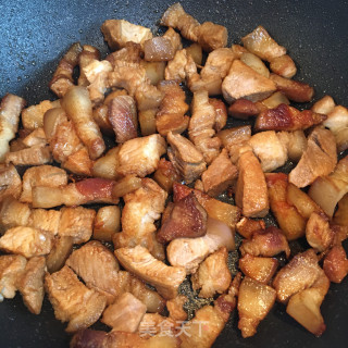 腐竹鹌鹑蛋烧肉的做法步骤：6