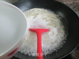 葱油拌面的做法步骤：9