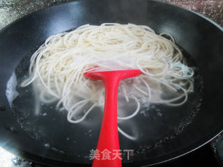 葱油拌面的做法步骤：13