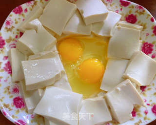 豆腐蒸鸡蛋的做法步骤：2