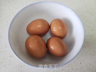 啤酒卤蛋的做法步骤：1
