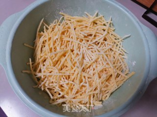 蒸土豆丝的做法步骤：3