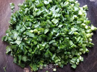 韭菜煎鸡蛋的做法步骤：2