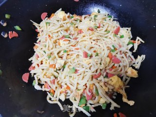炒蒸土豆丝的做法步骤：9