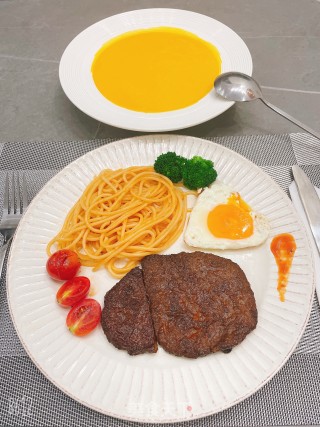 黑胡椒牛排意面的做法步骤：7