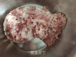 猪肉莲藕丸子的做法步骤：1