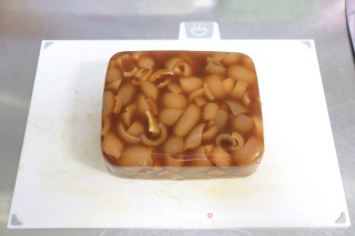 Q弹好吃的肉皮冻的做法步骤：11