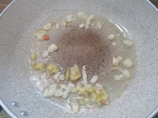 豆腐鱼烧豆腐的做法步骤：3