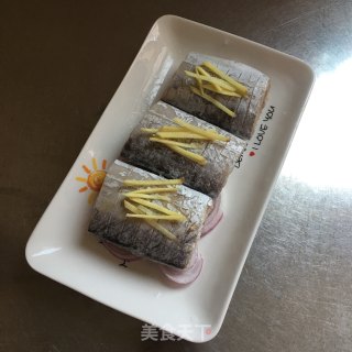 剁椒蒸带鱼的做法步骤：4