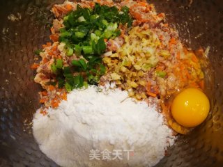 干炸豆渣丸子的做法步骤：5