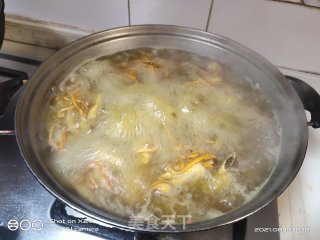 虫草炖鸡汤的做法步骤：4