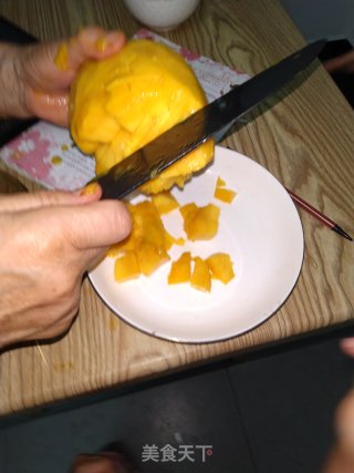 芒果盘盘的做法步骤：3