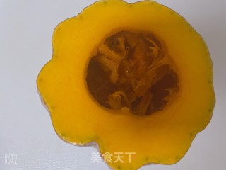 红糖糯米南瓜堡的做法步骤：1