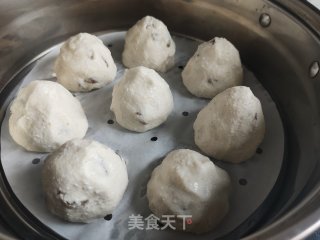大米面葡萄干窝头的做法步骤：10