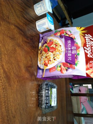 酸奶麦片杯的做法步骤：1