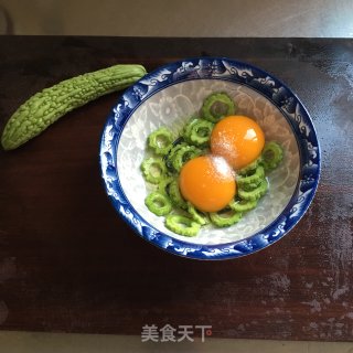苦瓜煎蛋的做法步骤：4