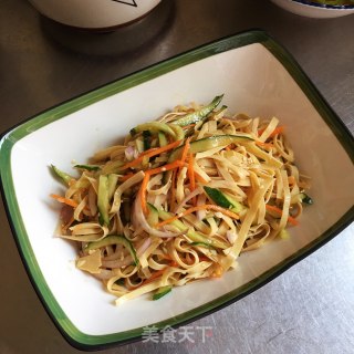 黄瓜拌百叶丝的做法步骤：10