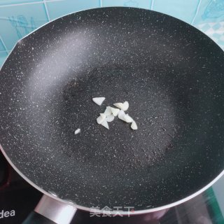排骨炖蘑菇的做法步骤：6