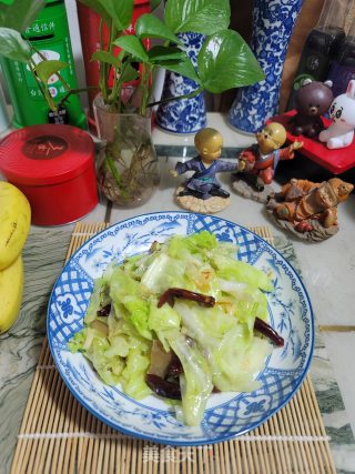 猪肉渣炒手撕包菜的做法步骤：8