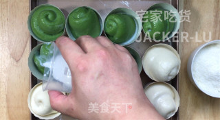 椰香面包卷，做法简单，入口绵软细腻，椰香味十足，口感超好。的做法步骤：20