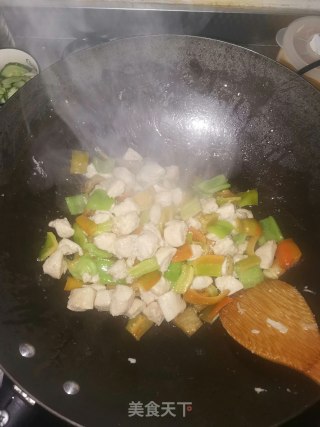 辣子鸡丁的做法步骤：4