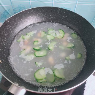黄瓜紫菜蛋花汤的做法步骤：6