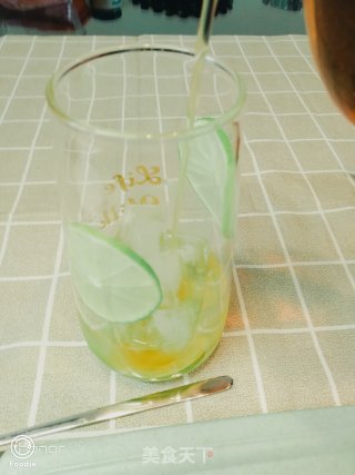 自制港式柠茶的做法步骤：11