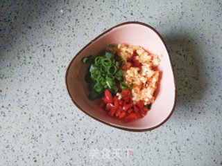凉拌鸡蛋的做法步骤：1