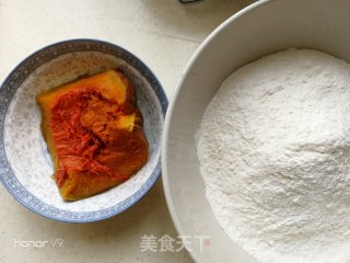 南瓜馒头的做法步骤：1