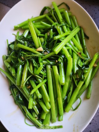 蒜蓉空心菜的做法步骤：6