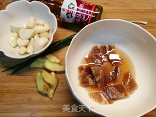 秋天第一碗补中益气汤～火腿片黄鳝汤的做法步骤：3