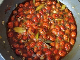 芹菜洋葱炒龙虾尾的做法步骤：14