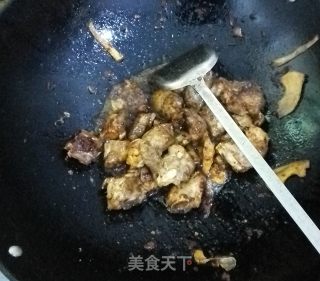 红烧排骨的做法步骤：2