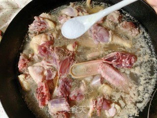 干饭人必备美食——邕城柠檬鸭的做法步骤：6