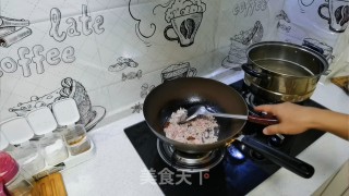 猪肉粉条炖豆皮的做法步骤：3