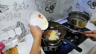 猪肉粉条炖豆皮的做法步骤：5