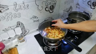猪肉粉条炖豆皮的做法步骤：12
