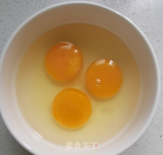 酱油炒蛋的做法步骤：3