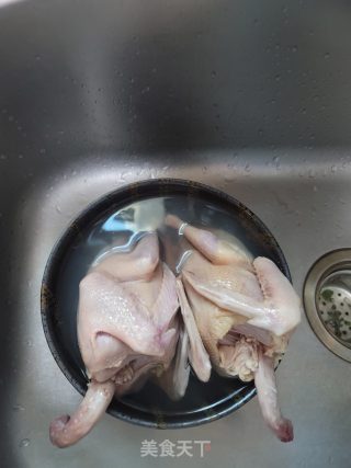 酱油鸽子的做法步骤：3