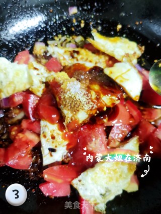 番茄煎蛋拌面的做法步骤：3