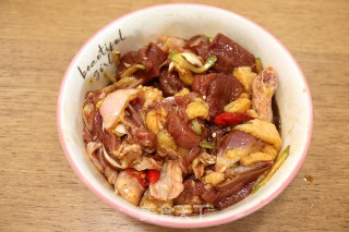 浓香入味的胡萝卜土豆焖鸭肉的做法步骤：6
