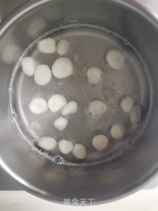 椰香芒果小圆子的做法步骤：2