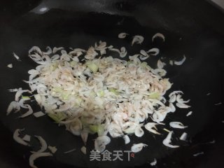 虾皮炒辣椒末的做法步骤：3