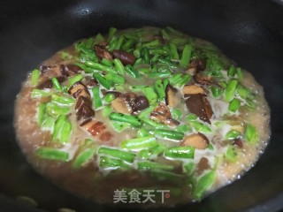 五花肉焖豆角的做法步骤：6