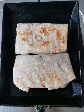 虾仁芝士鸡蛋卷饼的做法步骤：6