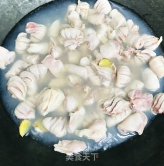豆豉蒸花肠的做法步骤：4