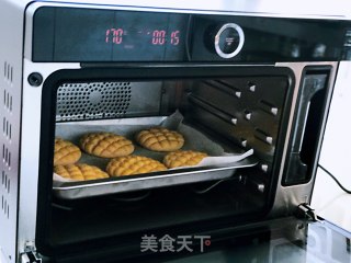 玉米葵花饼，健康粗粮法帅蒸烤箱怎么做？的做法步骤：11