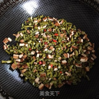 香干炒酸豆角的做法步骤：4